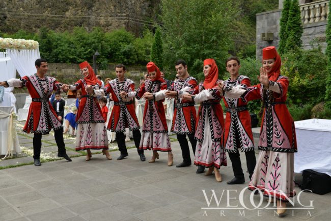 Wedding Armenia Հարսանեկան շոու և Թամադա