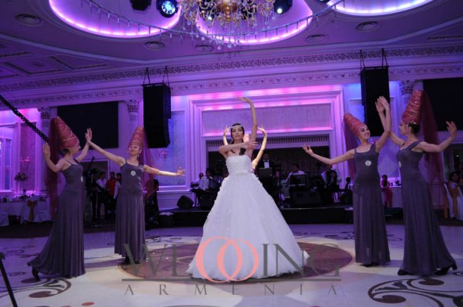 Wedding Armenia Bride's Dance